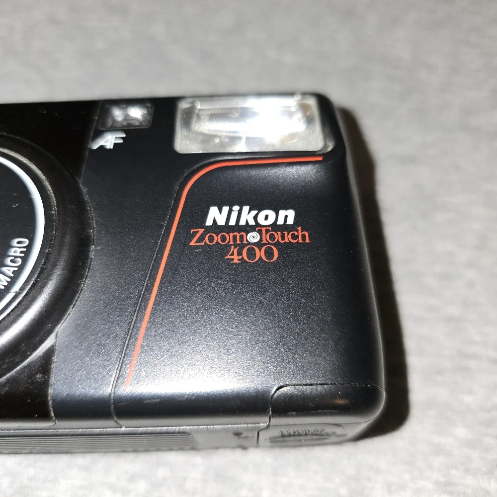 Nikon Zoom Touch 400 35mm Point & Shoot Film Camera - 35-70mm Macro